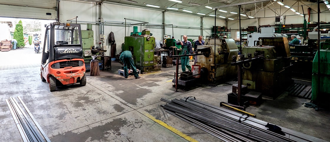 Vozíky pro samonosné kolejové brány, válečky, příslušenství bran, výrobce Polsko