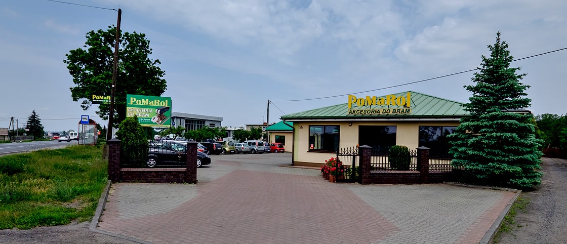 Vozíky pro samonosné kolejové brány, válečky, příslušenství bran, výrobce Polsko